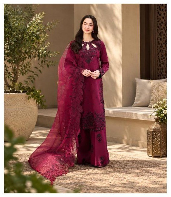 Ally's Pret — Janaan Jacquard 'Cherry' 3-Piece Suit